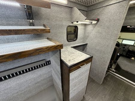 Ahles-Mac-Tools-Step-Van03