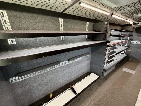 2024-used-mac-18ft-stepvan-01