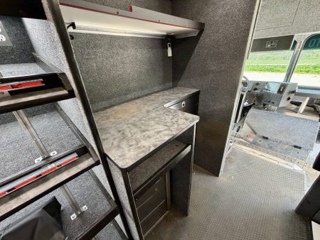 2024-used-mac-18ft-stepvan-02